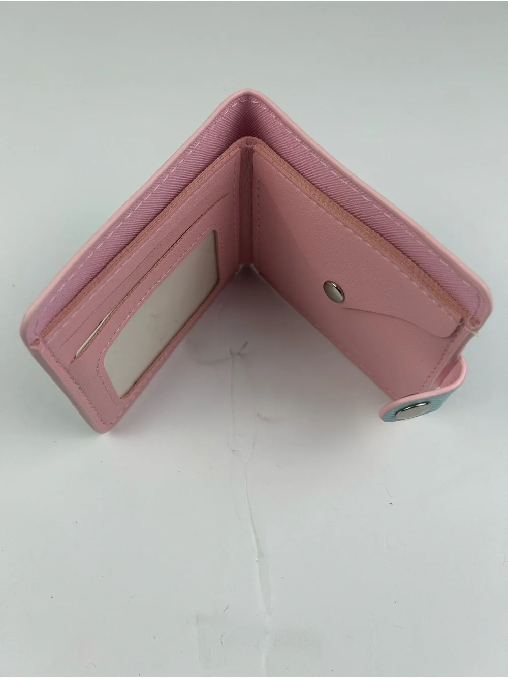 Cinnamoroll Bi-Fold Wallet Light Blue Pink Snap Closure Card Coin Holder New